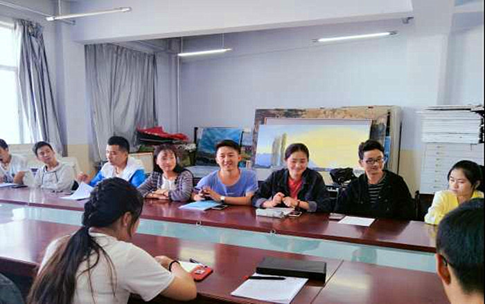 長浦機械開展員工座談會